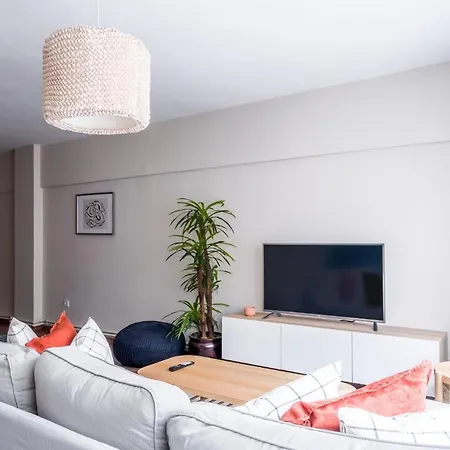 Centrally Located Modern And Cozy Flat In Sisli *